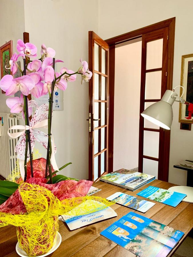 Bed & Breakfast Acquamarina Castro  エクステリア 写真